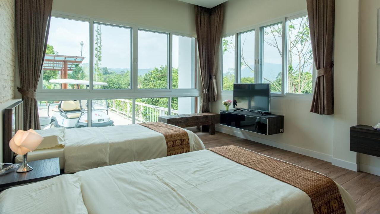 Ravin Home ราวินโฮม Накхоннайок Экстерьер фото