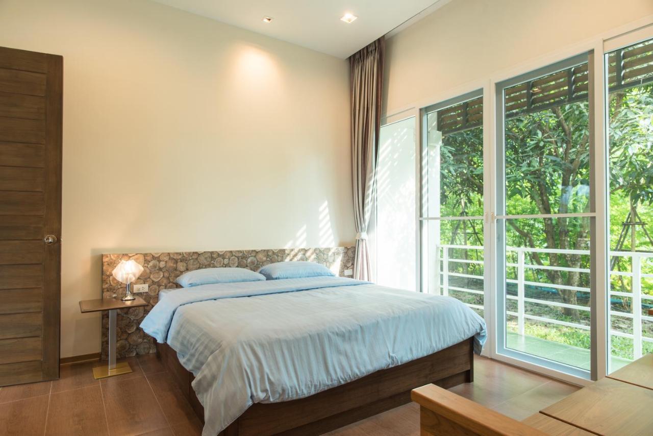 Ravin Home ราวินโฮม Накхоннайок Экстерьер фото